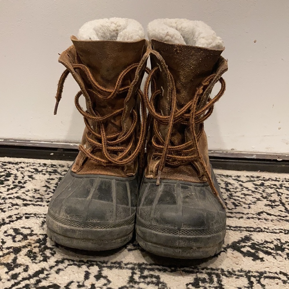 Leather winter boots